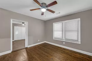 4102 Ursuline St, Galveston, TX 77550 - Photo 23
