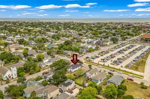 4102 Ursuline St, Galveston, TX 77550 - Photo 41