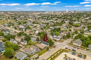 4102 Ursuline St, Galveston, TX 77550 - Photo 43