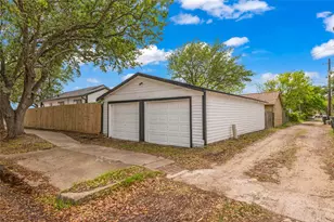 4102 Ursuline St, Galveston, TX 77550 - Photo 29