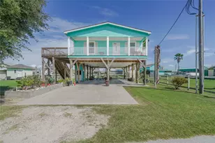 906 Moms Rd, Crystal Beach, TX 77650 - Photo 1
