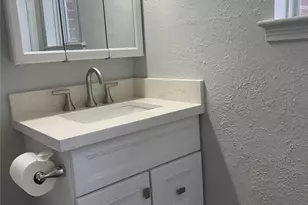 2019 Redwood St, Kemah, TX 77565 - Photo 17