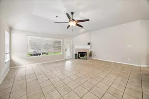 10719 Knoll Bend Ln, Houston, TX 77070 - Photo 5