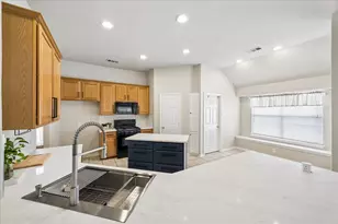 10719 Knoll Bend Ln, Houston, TX 77070 - Photo 17