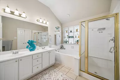 10719 Knoll Bend Lane, Houston, TX 77070 - Photo 23
