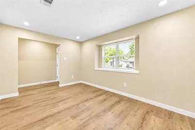 12118 Jutland Road, Houston, TX 77048 - Photo 17