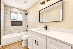 12118 Jutland Rd, Houston, TX 77048 - Photo 11