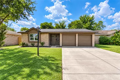 12118 Jutland Road, Houston, TX 77048 - Photo 1
