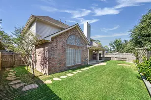 1107 Chesterwood Dr, Pearland, TX 77581 - Photo 25