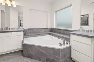 12702 Playa Cove Ln, Texas City, TX 77568 - Photo 13