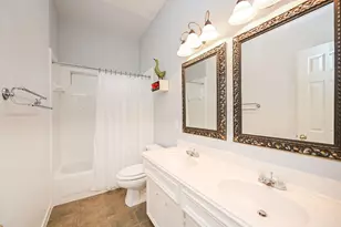 18 Crest Gate, Houston, TX 77082 - Photo 9