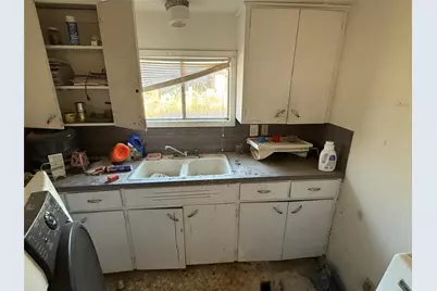 2398 Zion Hill Road, Seguin, TX 78155 - Photo 9