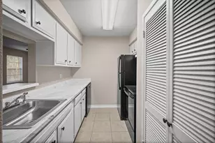 6401 Skyline Dr, Houston, TX 77057 - Photo 7
