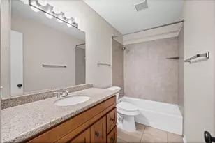 6401 Skyline Dr, Houston, TX 77057 - Photo 9