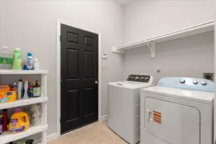 13610 Hammond Hills Ln, Houston, TX 77044 - Photo 31