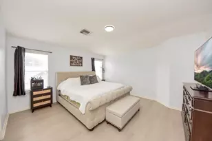 1054 Inverness Cove, Dickinson, TX 77539 - Photo 17
