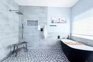 540 Springwood Dr, Conroe, TX 77385 - Photo 13