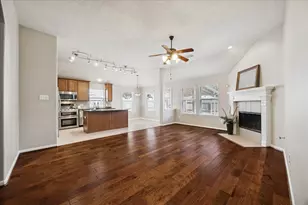 1909 Lazy Hollow Ln, Pearland, TX 77581 - Photo 3