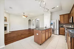 1909 Lazy Hollow Ln, Pearland, TX 77581 - Photo 7