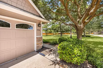 5306 Greenbrae Lane, Katy, TX 77494 - Photo 5