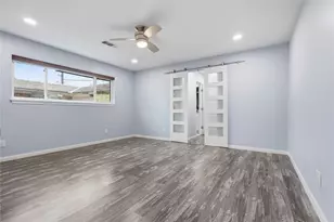 5347 Rutherglenn Dr, Houston, TX 77096 - Photo 9