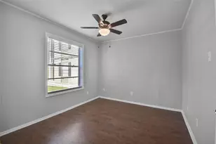 1511 Broadmoor Dr, Bryan, TX 77802 - Photo 5