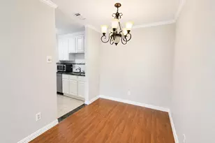 7900 N Stadium Dr, Houston, TX 77030 - Photo 9