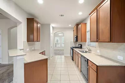135 San Bernard Drive Drive, Baytown, TX 77523 - Photo 9