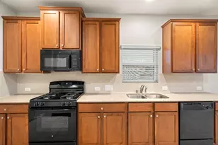 135 San Bernard Dr Dr, Baytown, TX 77523 - Photo 11