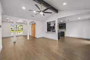 4903 Mayflower St, Houston, TX 77033 - Photo 11