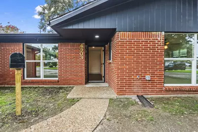 4903 Mayflower Street, Houston, TX 77033 - Photo 5