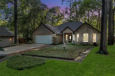 128 E Park Drive, Conroe, TX 77356 - Photo 1