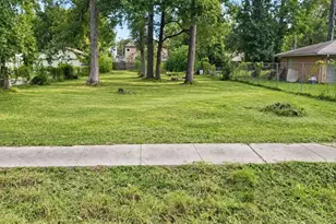 9314 Wiloak St, Houston, TX 77028 - Photo 1