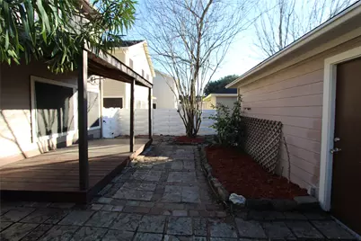 9515 Farrell Drive, Houston, TX 77070 - Photo 35