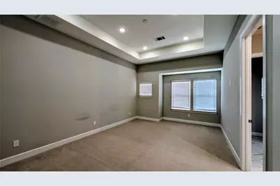 5116 Pine Reach Drive, Houston, TX 77018 - Photo 9