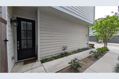 5116 Pine Reach Drive, Houston, TX 77018 - Photo 3