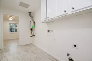 14406 Burgoyne Rd, Houston, TX 77077 - Photo 17