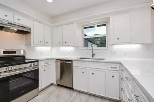 14406 Burgoyne Rd, Houston, TX 77077 - Photo 13