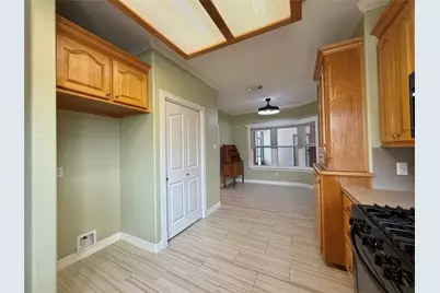 102 Thyme Trail, Lake Jackson, TX 77566 - Photo 11