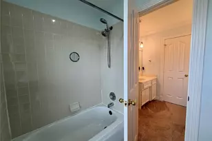 102 Thyme Trail, Lake Jackson, TX 77566 - Photo 33