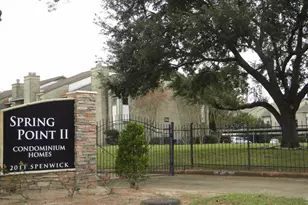 2011 Spenwick Dr, Houston, TX 77055 - Photo 1