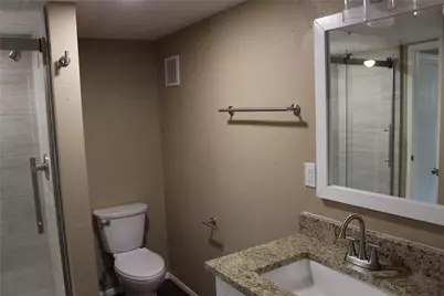 2011 Spenwick Drive #427, Houston, TX 77055 - Photo 15