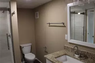 2011 Spenwick Dr, Houston, TX 77055 - Photo 15