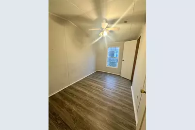 2525 Oyster Creek Bend, Oyster Creek, TX 77541 - Photo 11