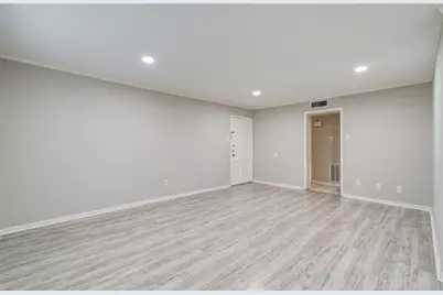 7900 Westheimer Road #145, Houston, TX 77063 - Photo 9
