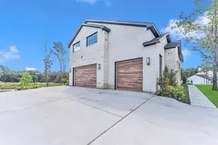 23701 Birch Grv Rd, Montgomery, TX 77316 - Photo 5