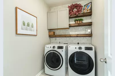 303 Twin Lakes Boulevard W, West Columbia, TX 77486 - Photo 25