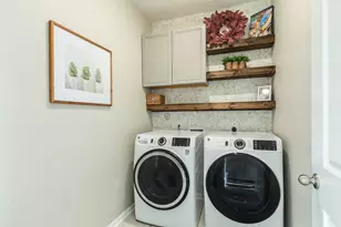 303 Twin Lakes Blvd W, West Columbia, TX 77486 - Photo 25