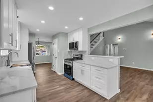 24614 Moorgate Ln, Houston, TX 77336 - Photo 9