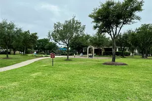17819 Serene Shore Dr, Cypress, TX 77429 - Photo 21